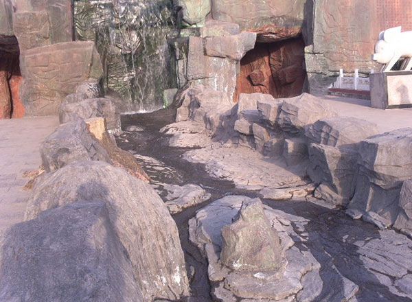 宝瓶陵野趣溪流